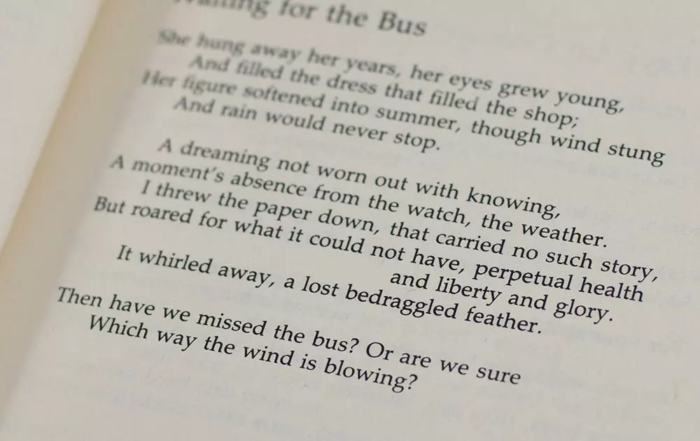 Selected Poems 1990.