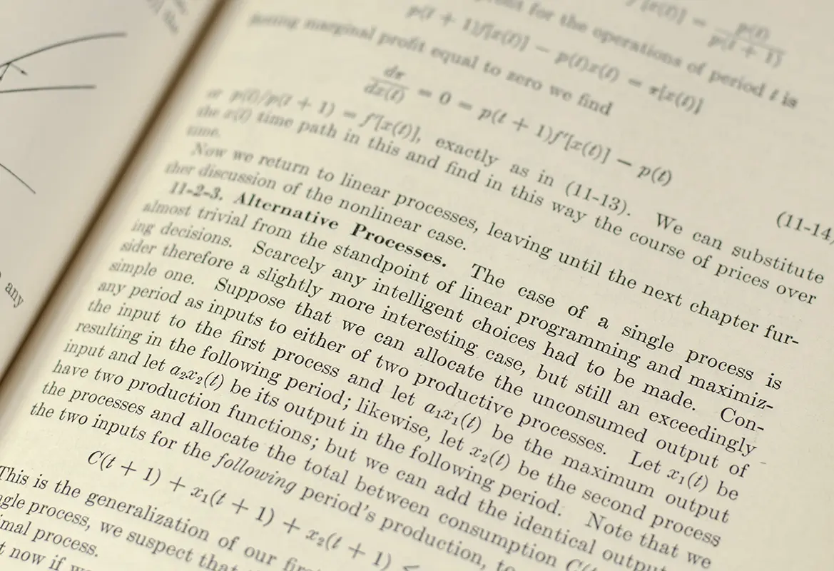 Linear Programming and Economic Analysis.
