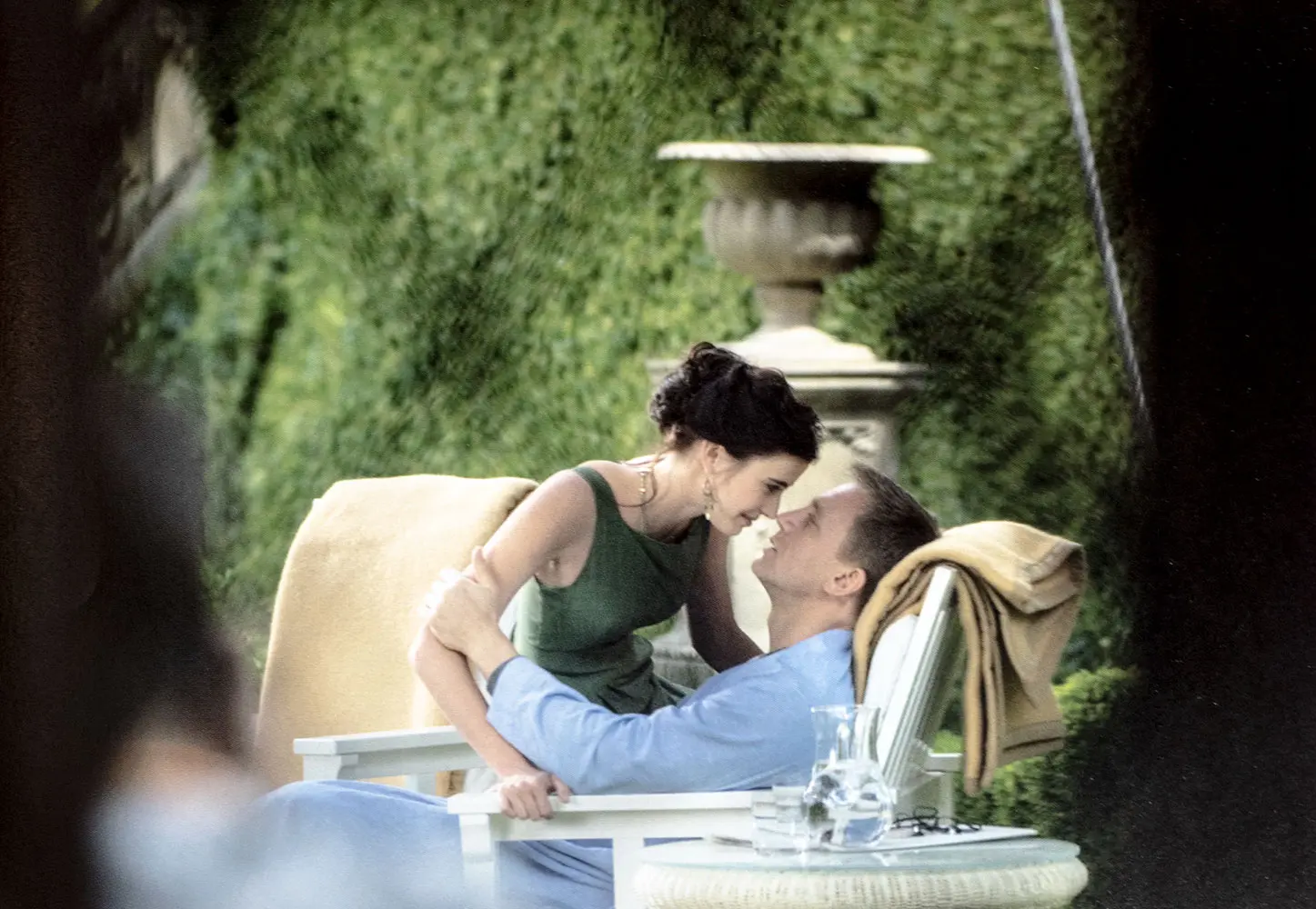 Bond on Set: Filming 007 Casino Royale.