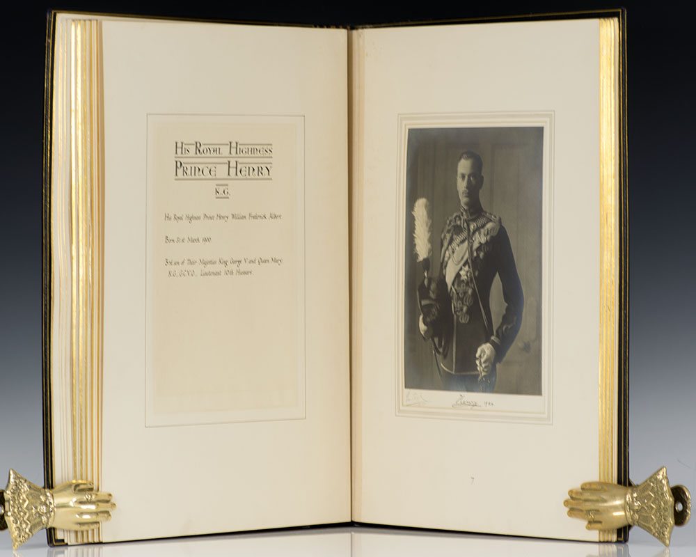 The Portraits. - Image 4