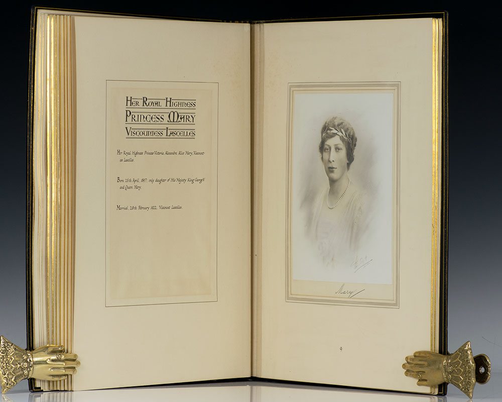 The Portraits. - Image 6
