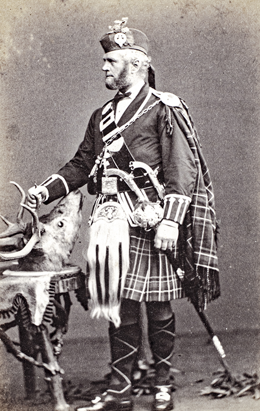 Highlanders of Scotland: Being a Series of Portraits, With Biographical and Historical Notices, Illustrative of the Principal Clans and Followings, and the Retainers of the Royal Household at Balmoral, In the Reign of Her Majesty Queen Victoria