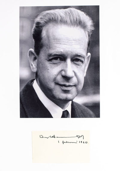 Dag Hammarskjold Autograph.