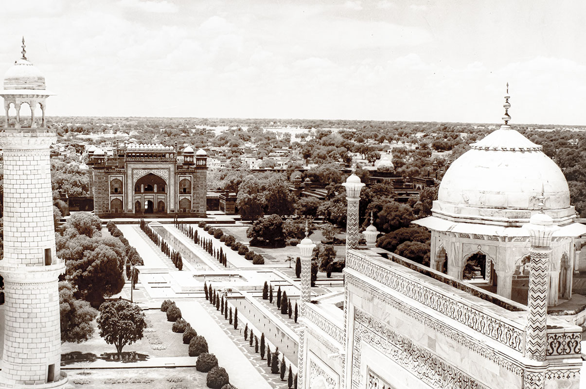 Indian Landmark Photograph Collection.
