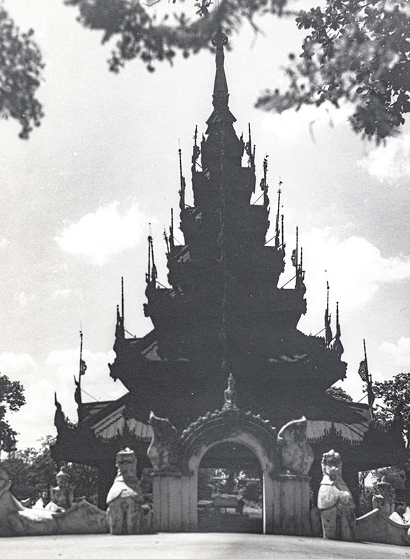 Indian Landmark Photograph Collection.