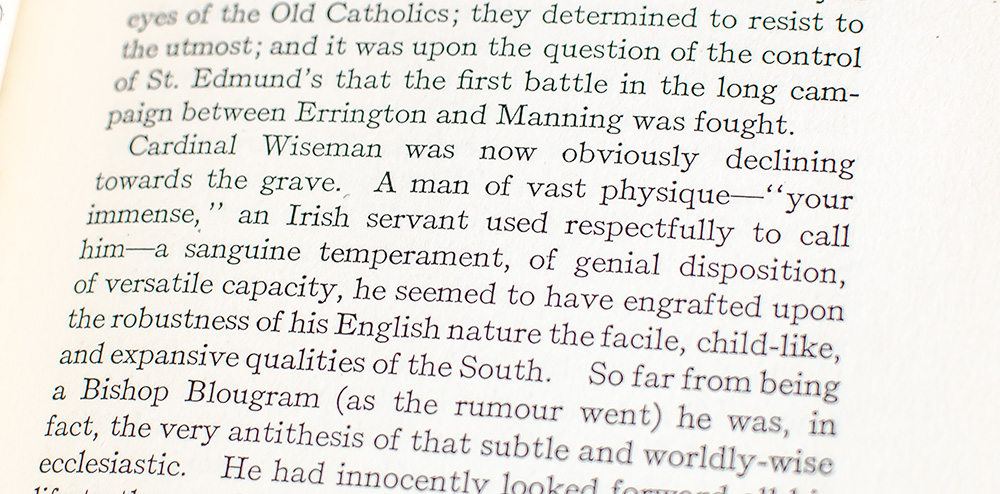 Eminent Victorians: Cardinal Manning, Florence Nightingale, Dr. Arnold, General Gordon.