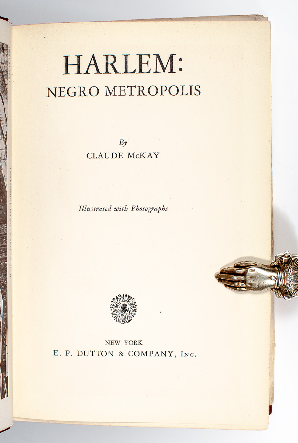 Harlem: Negro Metropolis.