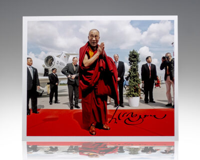 His Holiness the Dalai Lama Signed Photograph.
