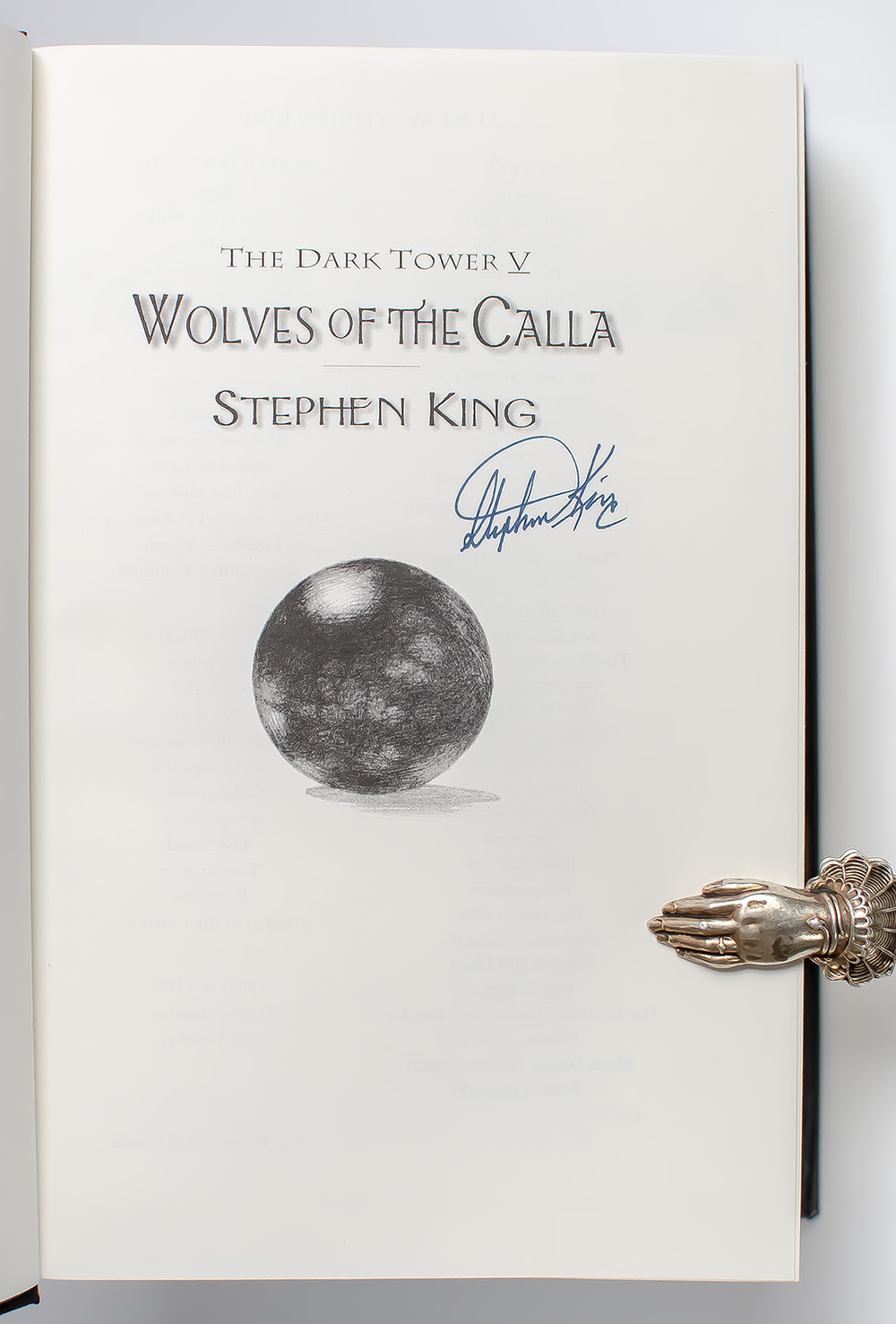 The Dark Tower V: Wolves of the Calla.