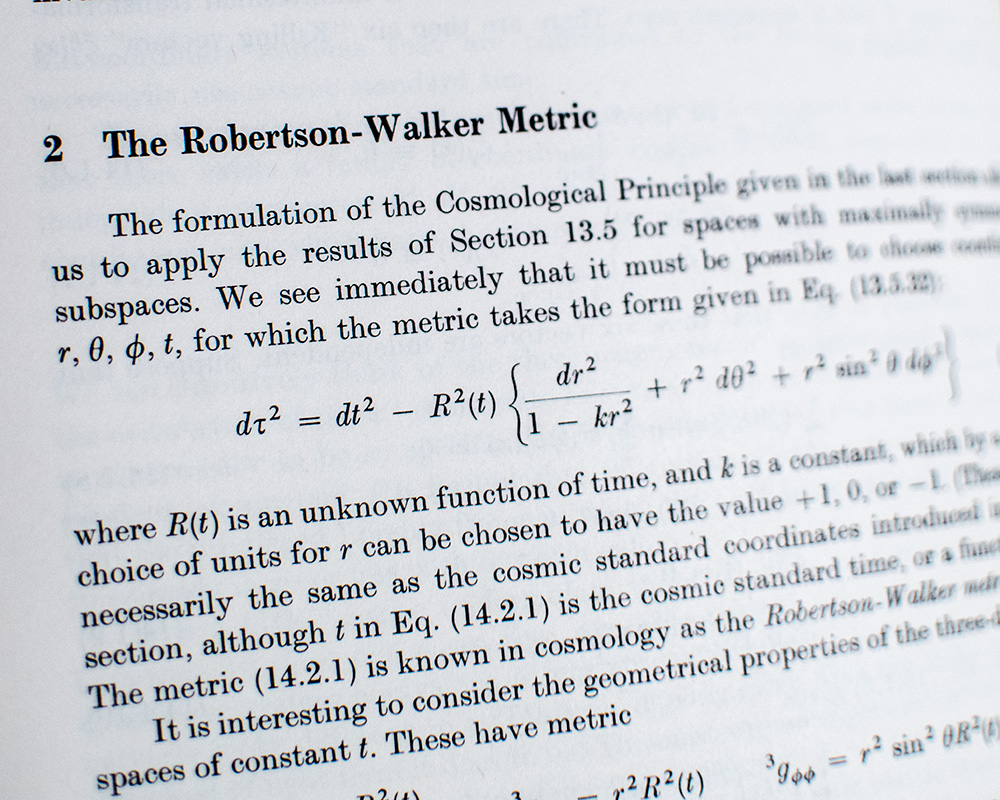 Gravitation And Cosmology: Principles and Applications of the General Theory of Relativity.