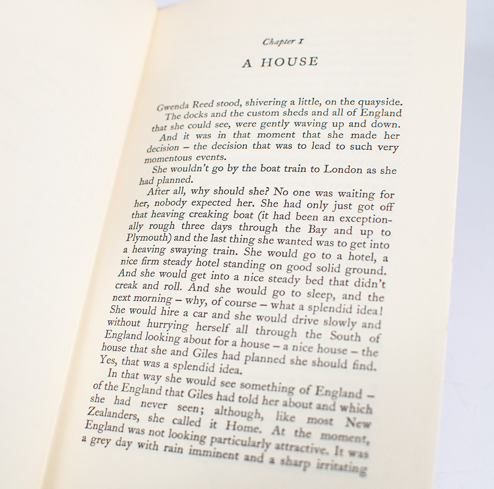 Sleeping Murder: Miss Marple's Last Case.
