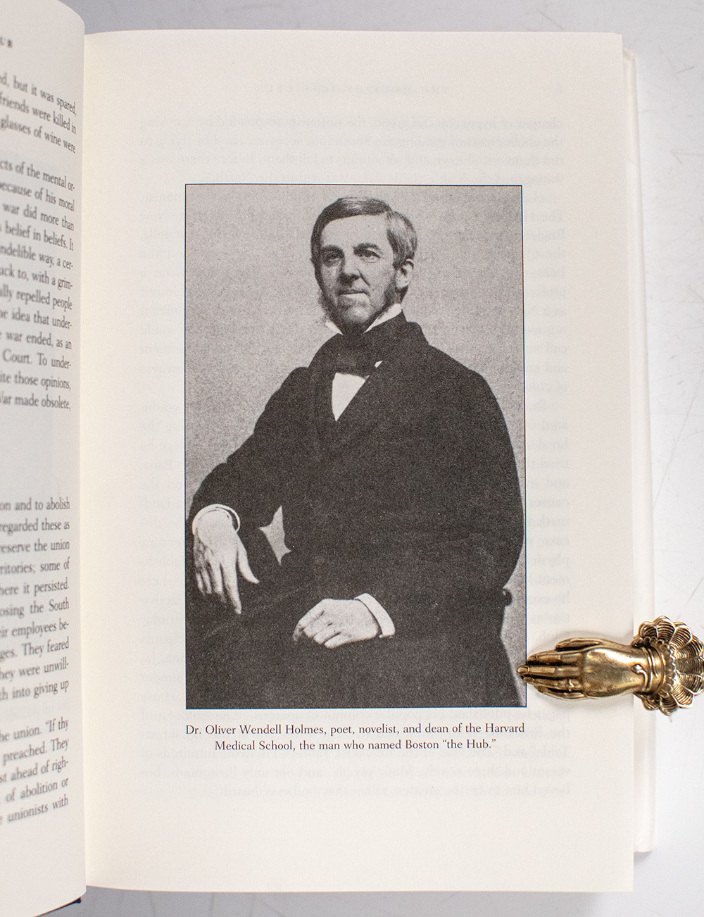 The Metaphysical Club: A Story of Ideas in America.