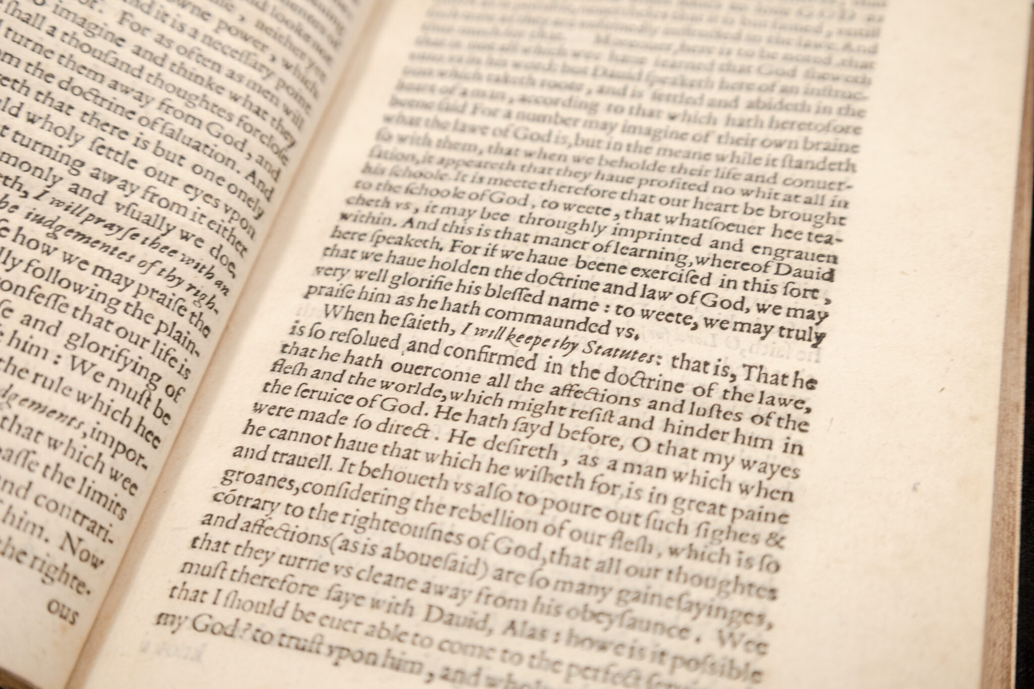 Two and twentie Sermons of Maister John Calvin. In which Sermons is most religiously handled, the hundredth and nineteenth Psalme of David, by eight verses aparte according to the Hebrewe alphabet.