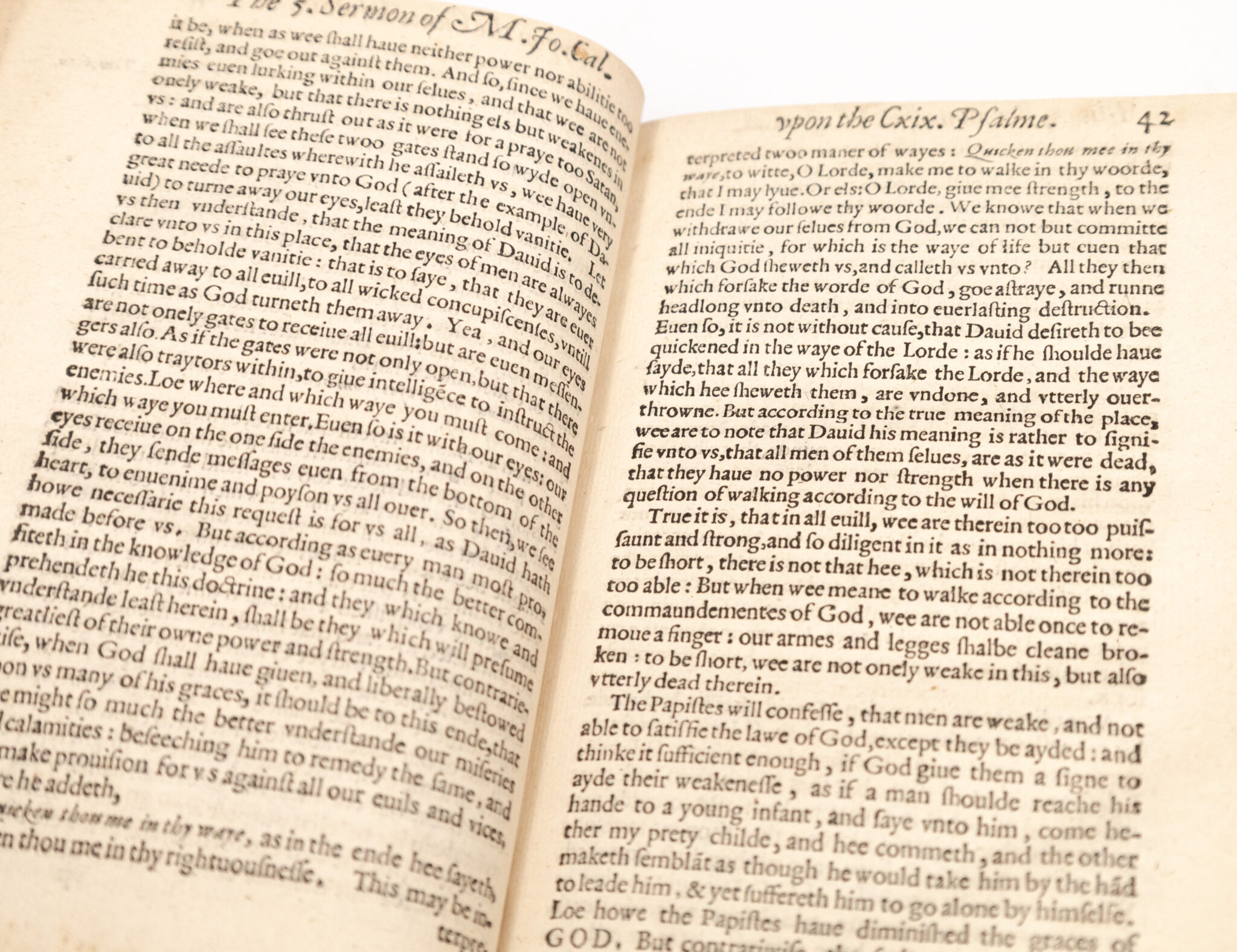 Two and twentie Sermons of Maister John Calvin. In which Sermons is most religiously handled, the hundredth and nineteenth Psalme of David, by eight verses aparte according to the Hebrewe alphabet.