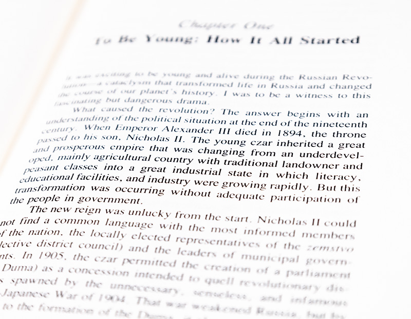 Between Lenin and Gorbachev: Memoirs of Lenin's Relative and Critic.
