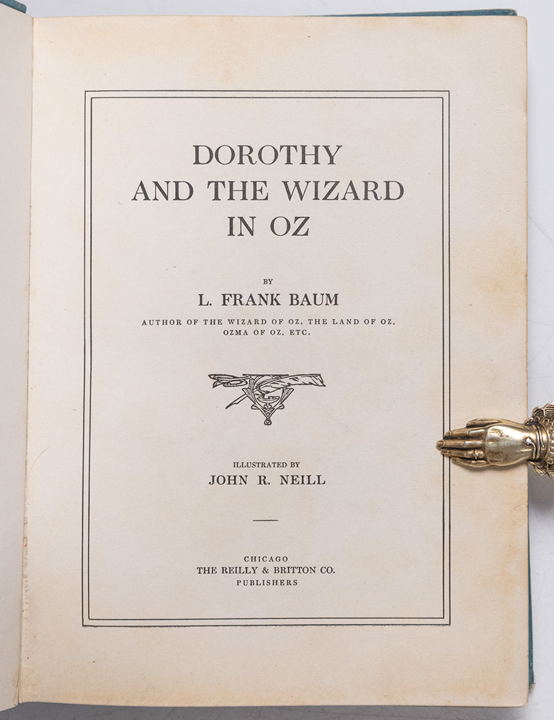 Dorothy and the Wizard in Oz.