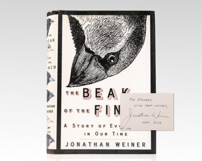 The Beak of the Finch: The Story of Evolution in Our Time.