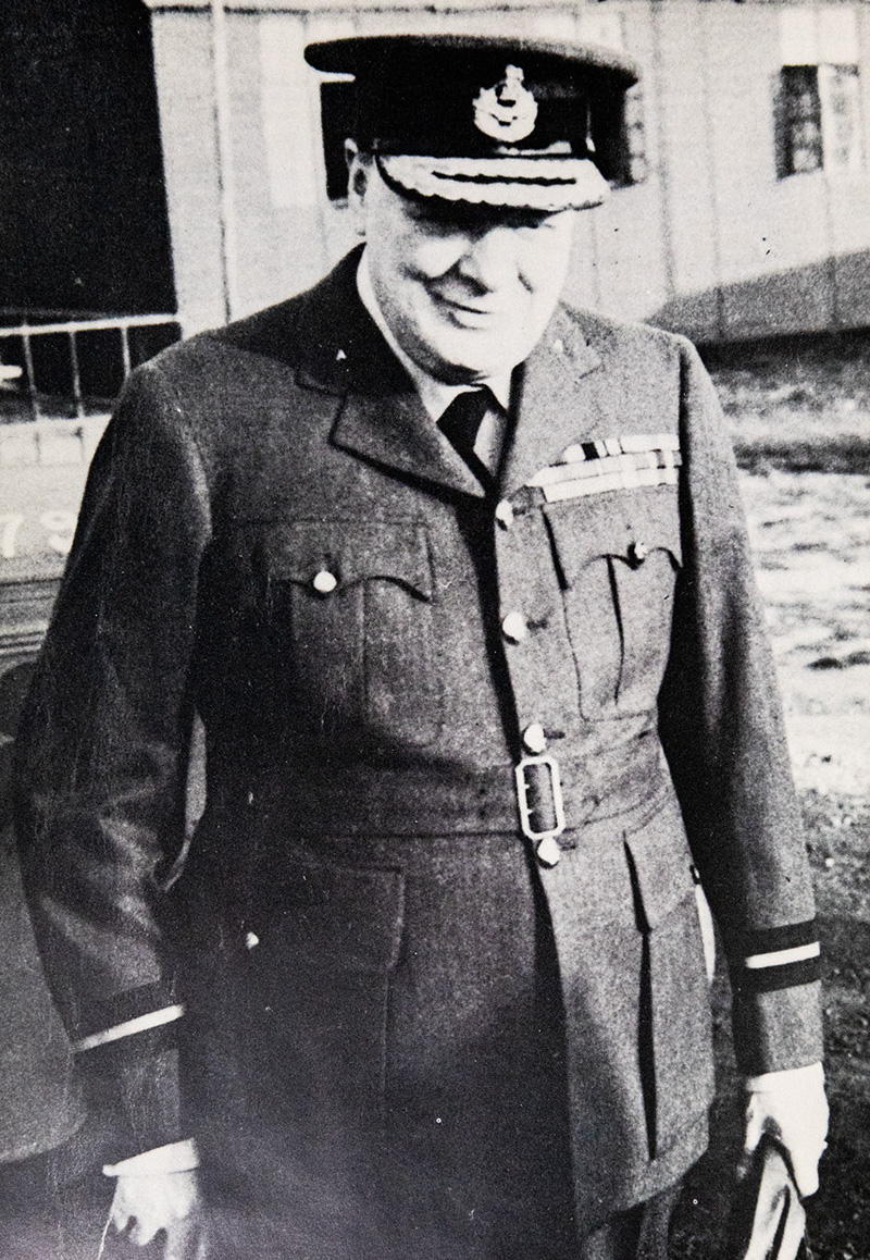 Winston S. Churchill: Finest Hour 1939-1941.
