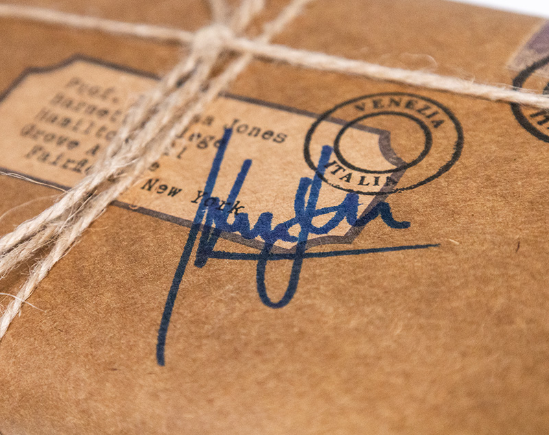 Indiana Jones Grail Diary Replica. - Image 2